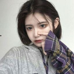 吃瓜女网红头像闺蜜图片,网红闺蜜同框，吃瓜女网红头像引发热议！”