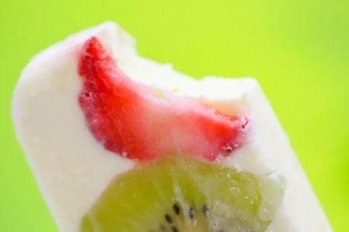 点网红吃哈密瓜雪糕,哈密瓜雪糕，夏日清凉新体验